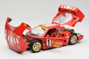 Ferrari F40 Evoluzione Bburago 1:18 3042 Metal — zdjęcie 2 z 8