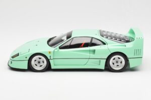 Ferrari F40 Miętowy Zielony Kyosho 1:18 08416MG Metal — zdjęcie 6 z 10