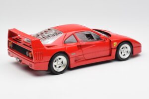 Ferrari F40 Czerwony Hot Wheels 1:18 23911 Metal — zdjęcie 3 z 8