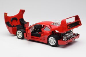 Ferrari F40 Czerwony Hot Wheels 1:18 23911 Metal — zdjęcie 5 z 8