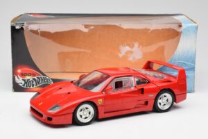 Ferrari F40 Czerwony Hot Wheels 1:18 23911 Metal — zdjęcie 8 z 8