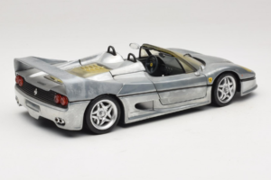 Ferrari F50 Kabriolet Chrome Silver Edycja Limitowana Hot Wheels 1:18 25741 Metal — zdjęcie 3 z 8
