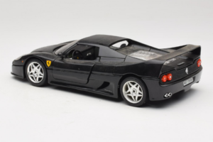 Ferrari F50 Coupe Czarny Bburago 1:18 3372-B1 Metal — zdjęcie 7 z 8