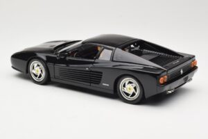 Ferrari F512M Czarny Hot Wheels 1:18 23922 Metal — zdjęcie 7 z 8