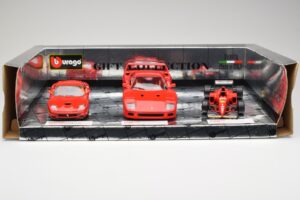 Ferrari Promo Set F40 550 Maranello Scuderia Ferrari F310 F1 1996 Bburago 1:18 FERRARI001 Metal