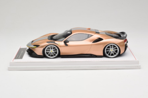 Ferrari SF90 Novitec Złoty Srebrny Pasek IVY 1:18 REMC028 Żywica