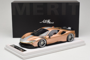 Ferrari SF90 Novitec Złoty Srebrny Pasek IVY 1:18 REMC028 Żywica — zdjęcie 7 z 7