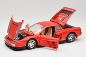 Ferrari Testarossa PPG Auto Refinish Czerwony Bburago 1:18 3039-P3 Metal — zdjęcie 2 z 8