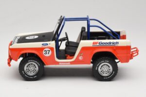 Ford Bronco Baja #37 1966 GreenLight 1:18 19037 Metal — zdjęcie 3 z 6