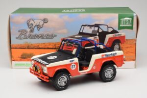 Ford Bronco Baja #37 1966 GreenLight 1:18 19037 Metal — zdjęcie 6 z 6