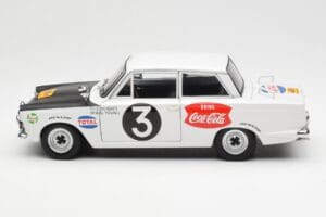 Ford Cortina Mk1 #3 P. Hughes / B. Young African Safari Rally 1964 AUTOart 1:18 86428 Metal — zdjęcie 4 z 8
