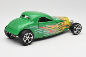Ford Coupe Zielony z Ogniem Road Signature 1:18 30109 Metal — zdjęcie 3 z 8