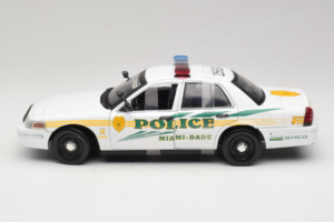Ford Crown Victoria Police Interceptor CSI Miami GreenLight 1:18 13514 Metal — zdjęcie 3 z 6