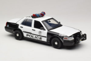 Ford Crown Victoria Police Interceptor The Hangover Movie Greenlight 1:18 12911 Metal — zdjęcie 4 z 6