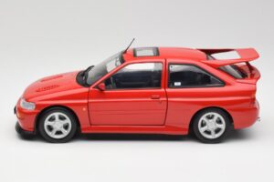Ford Escort RS Cosworth Radiant Czerwony Minichamps 1:18 150089021 Metal — zdjęcie 4 z 8