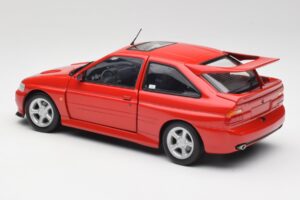 Ford Escort RS Cosworth Radiant Czerwony Minichamps 1:18 150089021 Metal — zdjęcie 7 z 8