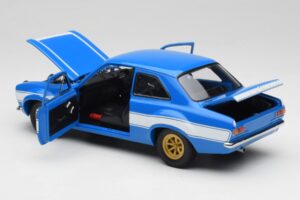 Ford Escort Mk1 RS 1600 Niebieski Biały Pasy Minichamps 1:18 100688102 Metal — zdjęcie 5 z 8