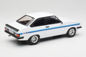 Ford Escort Mk2 RS 2000 Biały MCG 1:18 MCG18439 Metal — zdjęcie 2 z 6
