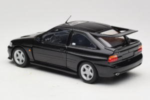 Ford Escort RS Cosworth Black Metallic Minichamps 1:18 150089020 Metal — zdjęcie 7 z 8