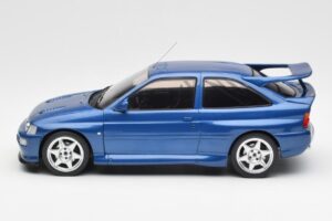 Ford Escort RS Cosworth Niebieski IXO 1:18 18CMC180 Metal — zdjęcie 3 z 6