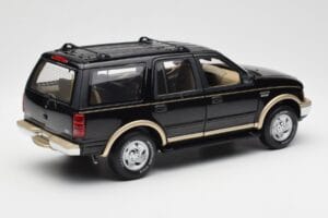 Ford Expedition Eddie Bauer Czarny UT Models 1:18 22710 Metal — zdjęcie 2 z 7