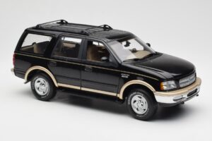 Ford Expedition Eddie Bauer Czarny UT Models 1:18 22710 Metal