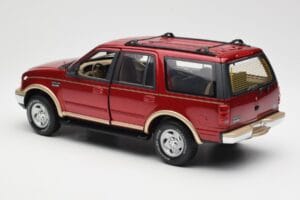 Ford Expedition Eddie Bauer Czerwony Metaliczny UT Models 1:18 22711 Metal — zdjęcie 7 z 8