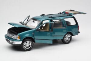 Ford Expedition XLT Zielony Metaliczny UT Models 1:18 22717 Metal — zdjęcie 2 z 8