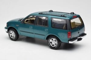 Ford Expedition XLT Zielony Metaliczny UT Models 1:18 22717 Metal — zdjęcie 7 z 8