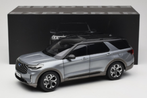 Ford Explorer Szary OEM 1:18 FORD2020 Metal — zdjęcie 8 z 8