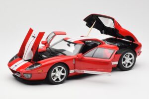 Ford GT Czerwony AUTOart 1:18 73021 Metal — zdjęcie 2 z 8