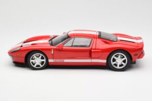 Ford GT Czerwony AUTOart 1:18 73021 Metal — zdjęcie 4 z 8