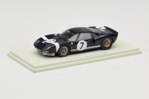 Ford GT40 Mk I #7 B. Bondurant / U. Maglioli 24 Hours of Le Mans 1965 Spark 1:43 S4536 Żywica — zdjęcie 2 z 4