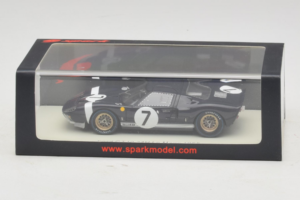 Ford GT40 Mk I #7 B. Bondurant / U. Maglioli 24 Hours of Le Mans 1965 Spark 1:43 S4536 Żywica — zdjęcie 4 z 4