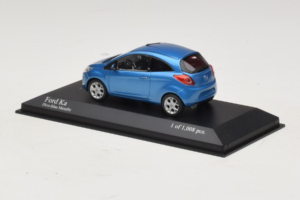 Ford Ka Blue Metallic Minichamps 1:43 400088202 Metal — zdjęcie 3 z 4