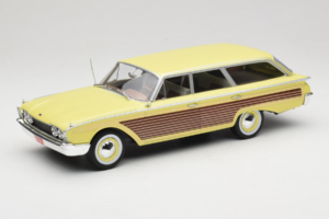 Ford Country Squire Żółty MCG 1:18 MCG18048 Metal