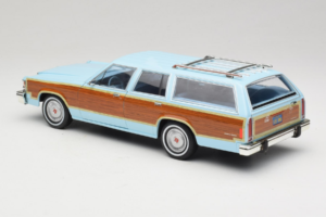 Ford LTD Country Squire Charlie's Angels Movie GreenLight 1:18 19066 Metal — zdjęcie 7 z 8