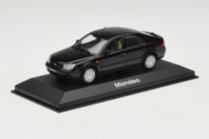 Ford Mondeo Mk3 Czarny Minichamps 1:43 MONDEO004 Metal — zdjęcie 2 z 4