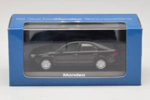 Ford Mondeo Mk3 Czarny Minichamps 1:43 MONDEO004 Metal — zdjęcie 4 z 4