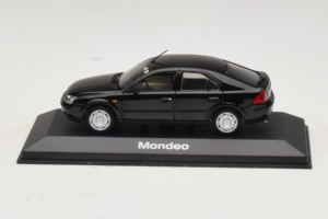 Ford Mondeo Mk3 Czarny Minichamps 1:43 MONDEO004 Metal