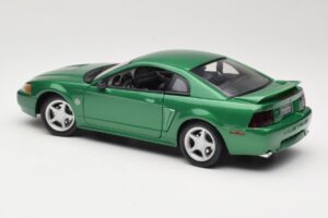 Ford Mustang GT SN95 Zielony Maisto 1:18 50326 Metal — zdjęcie 7 z 8