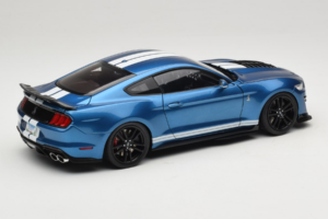 Ford Mustang Shelby GT500 S550 Atlas Blue Metallic IXO 1:18 18RDC244-FO Metal — zdjęcie 3 z 8