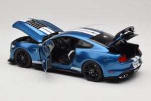 Ford Mustang Shelby GT500 S550 Atlas Blue Metallic IXO 1:18 18RDC244-FO Metal — zdjęcie 5 z 8