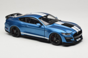 Ford Mustang Shelby GT500 S550 Atlas Blue Metallic IXO 1:18 18RDC244-FO Metal — zdjęcie 6 z 8