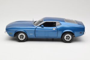 Ford Mustang SportsRoof Niebieski Sun Star 1:18 3612 Metal — zdjęcie 4 z 8
