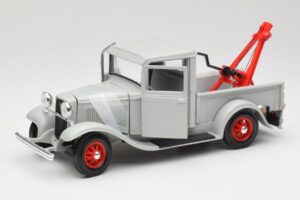Ford Pick-Up Wrecker Szary Road Signature 1:18 92257 Metal — zdjęcie 2 z 8