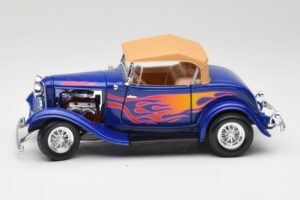 Ford Roadster Street Rod Niebieski with Fire Road Signature 1:18 92249 Metal — zdjęcie 4 z 8