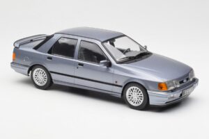 Ford Sierra RS Cosworth Jasnoniebieski MCG 1:18 MCG18174 Metal — zdjęcie 4 z 6