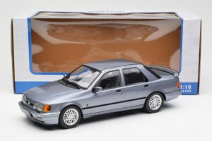 Ford Sierra RS Cosworth Jasnoniebieski MCG 1:18 MCG18174 Metal — zdjęcie 6 z 6