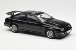 Ford Sierra RS Cosworth Czarny AUTOart 1:18 72861 Metal — zdjęcie 6 z 8